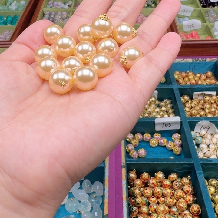 非遗传承手工圆珠扣