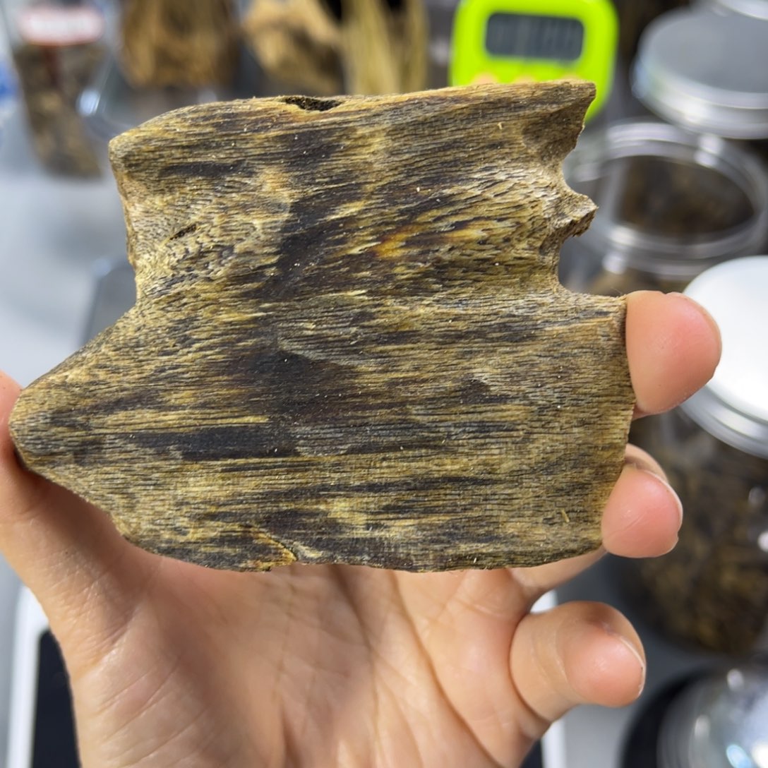 你***好沉香碎屑沉香大块料0016