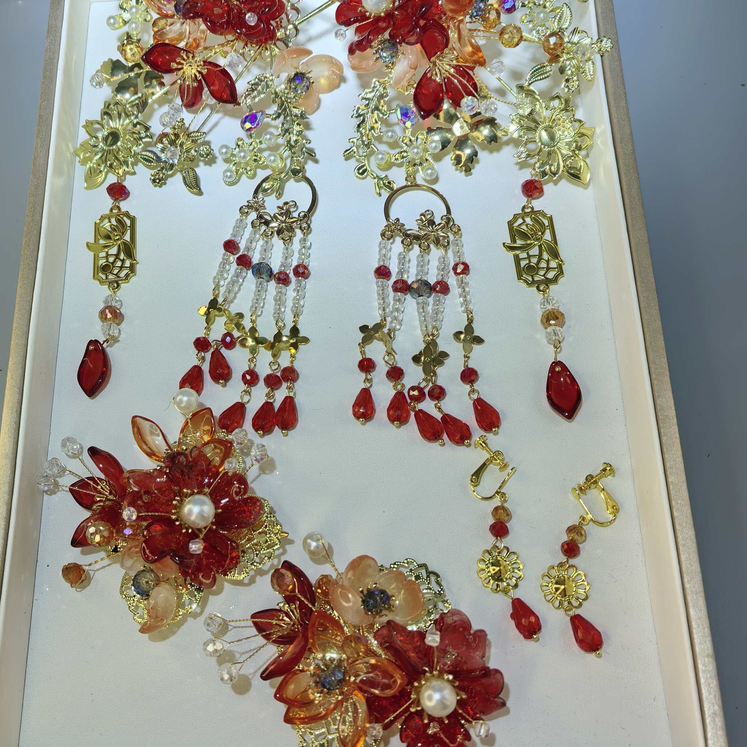 新娘红金复古新中式秀禾结婚龙凤褂旗袍配饰流苏步摇发饰