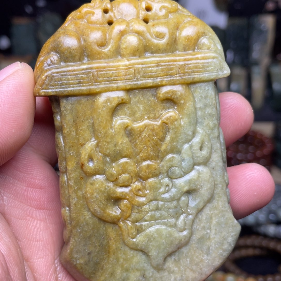 岫岩河磨玉（透闪石质玉）未镶嵌颈饰