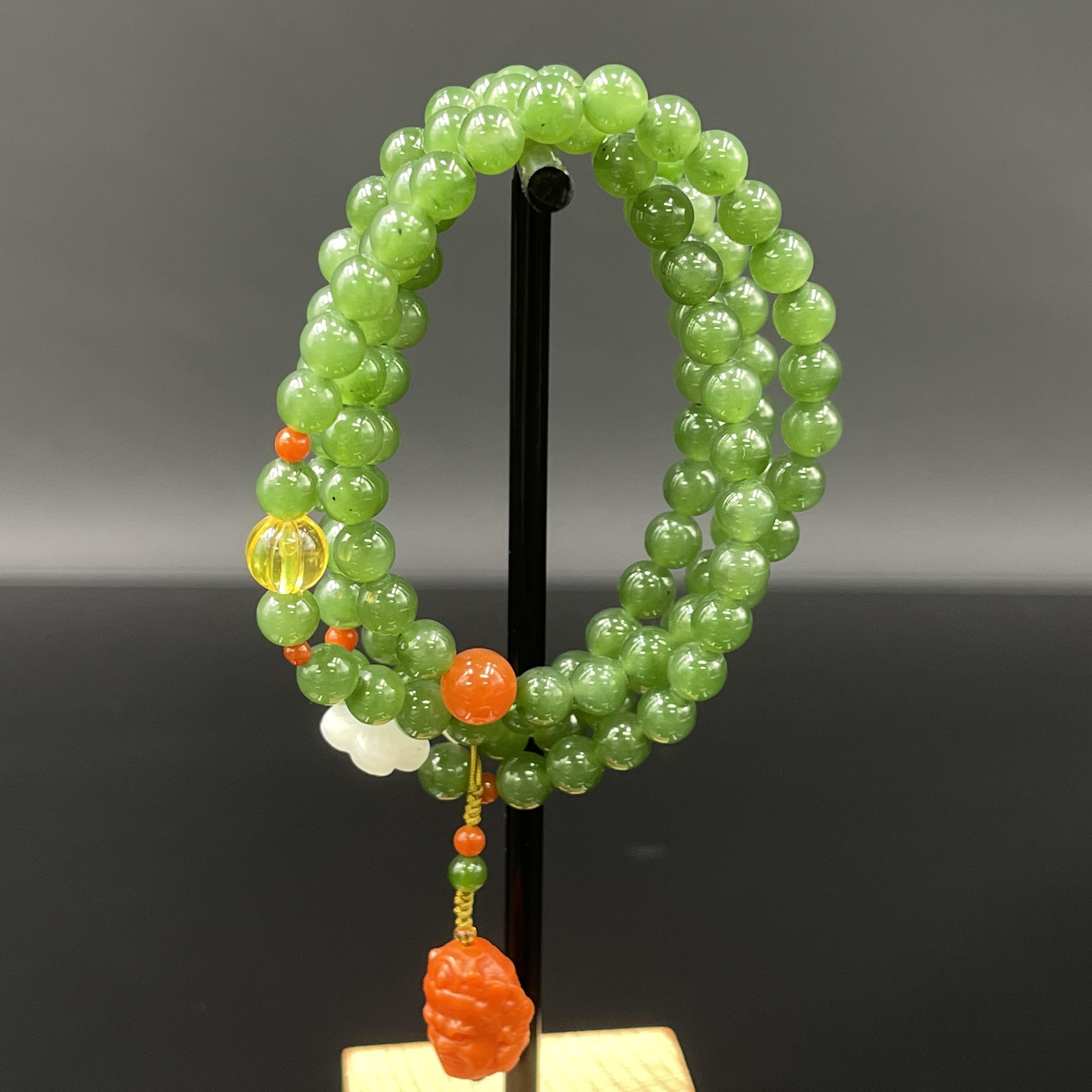 1227GY028和田玉挂件