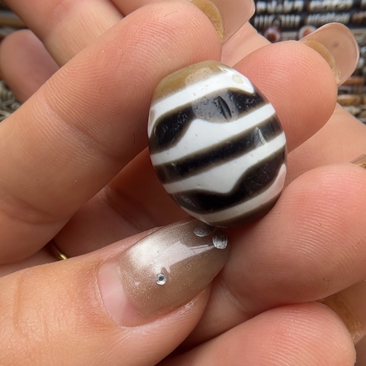 M***N玛瑙/玉髓（覆膜）未镶嵌吊坠(不含链)