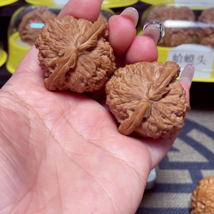 文玩核桃把件用****5白狮子43