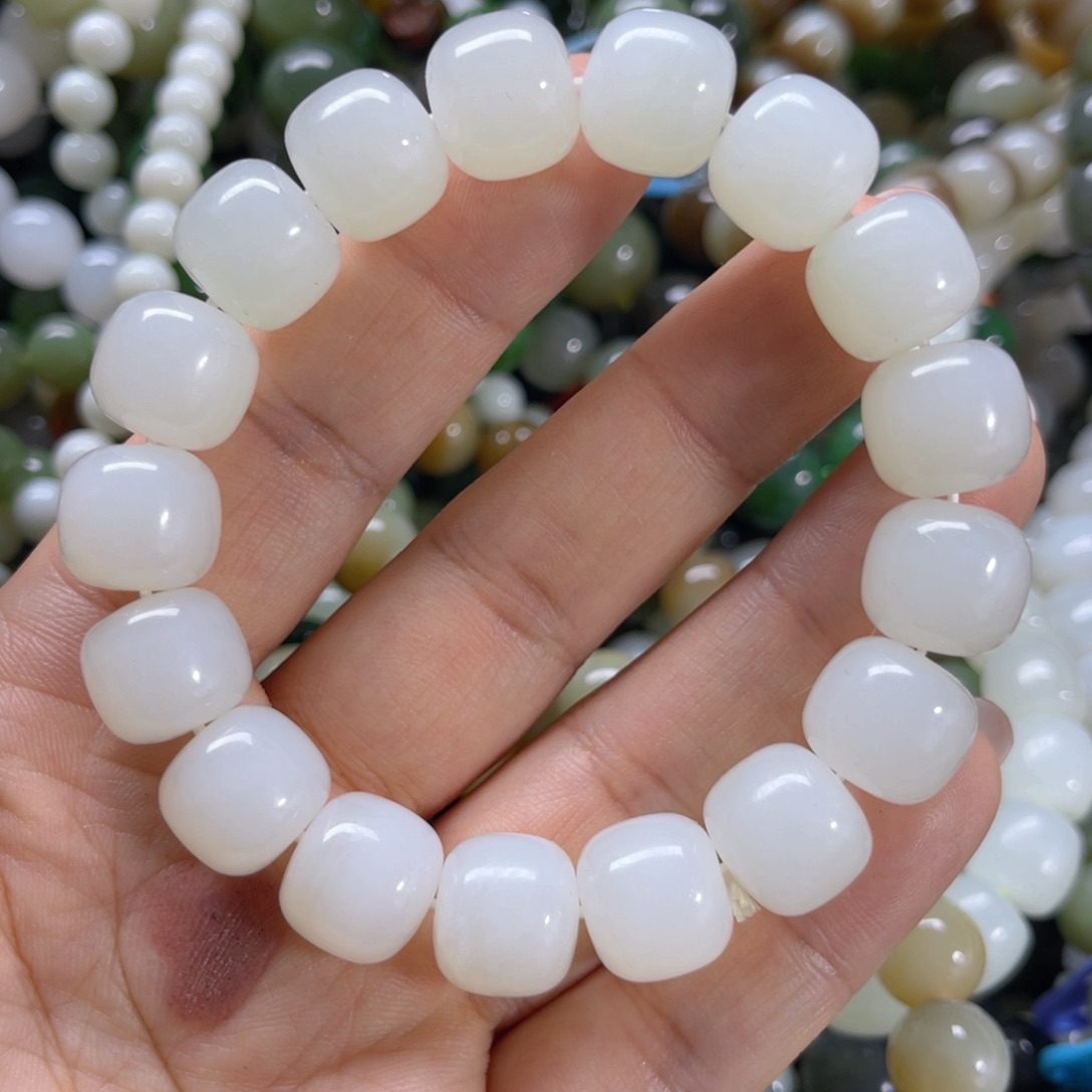 手链未镶嵌和田玉