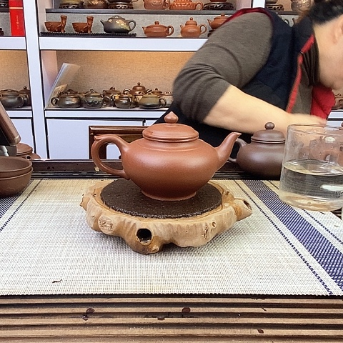 紫砂茶壶宜兴紫砂台西紫泥240c c