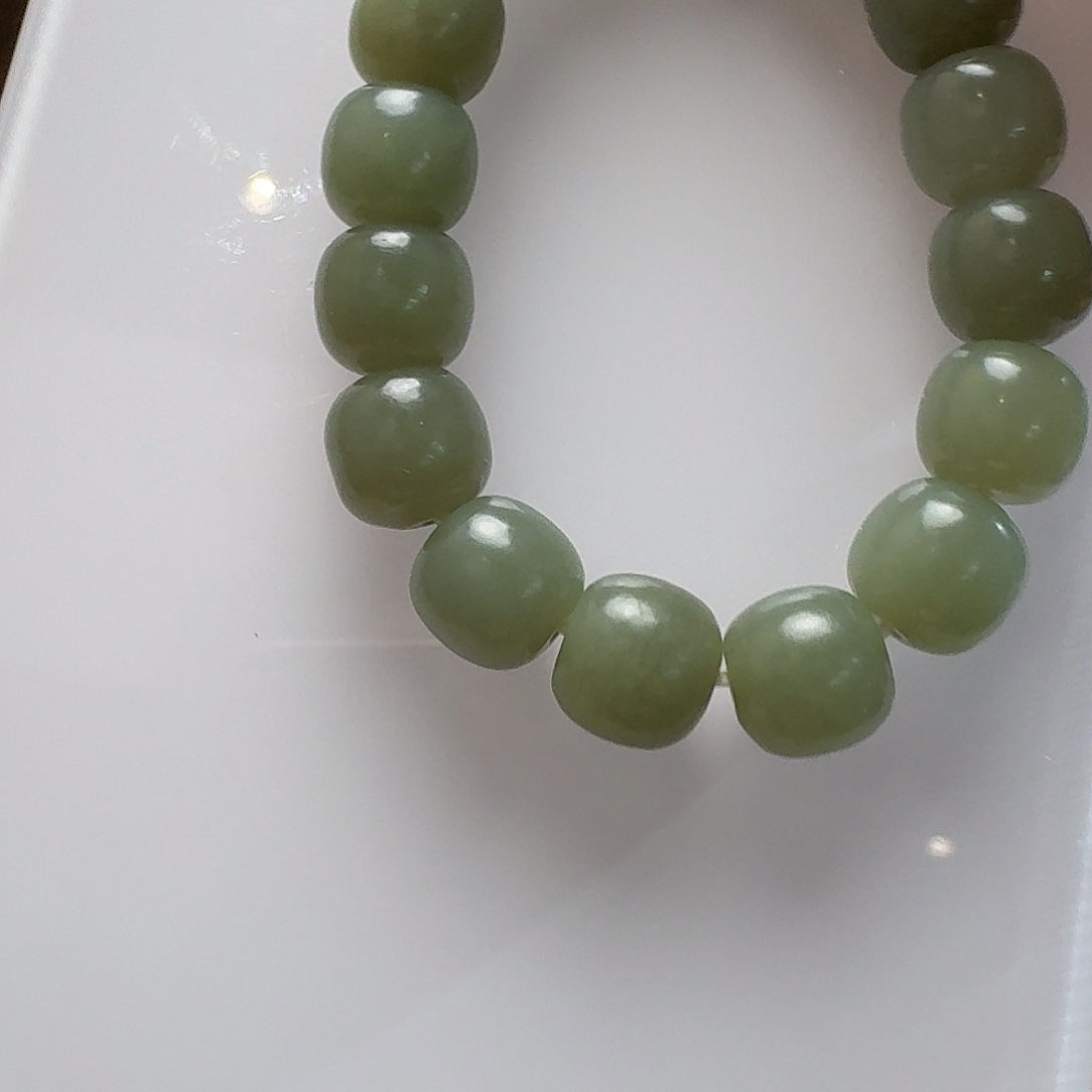 和田玉未镶嵌手链