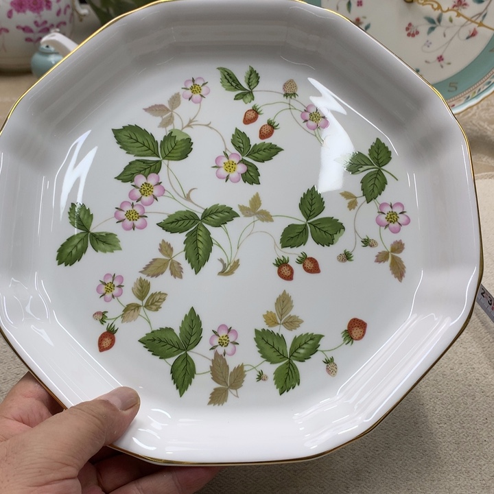 瓷片这点上方也不能