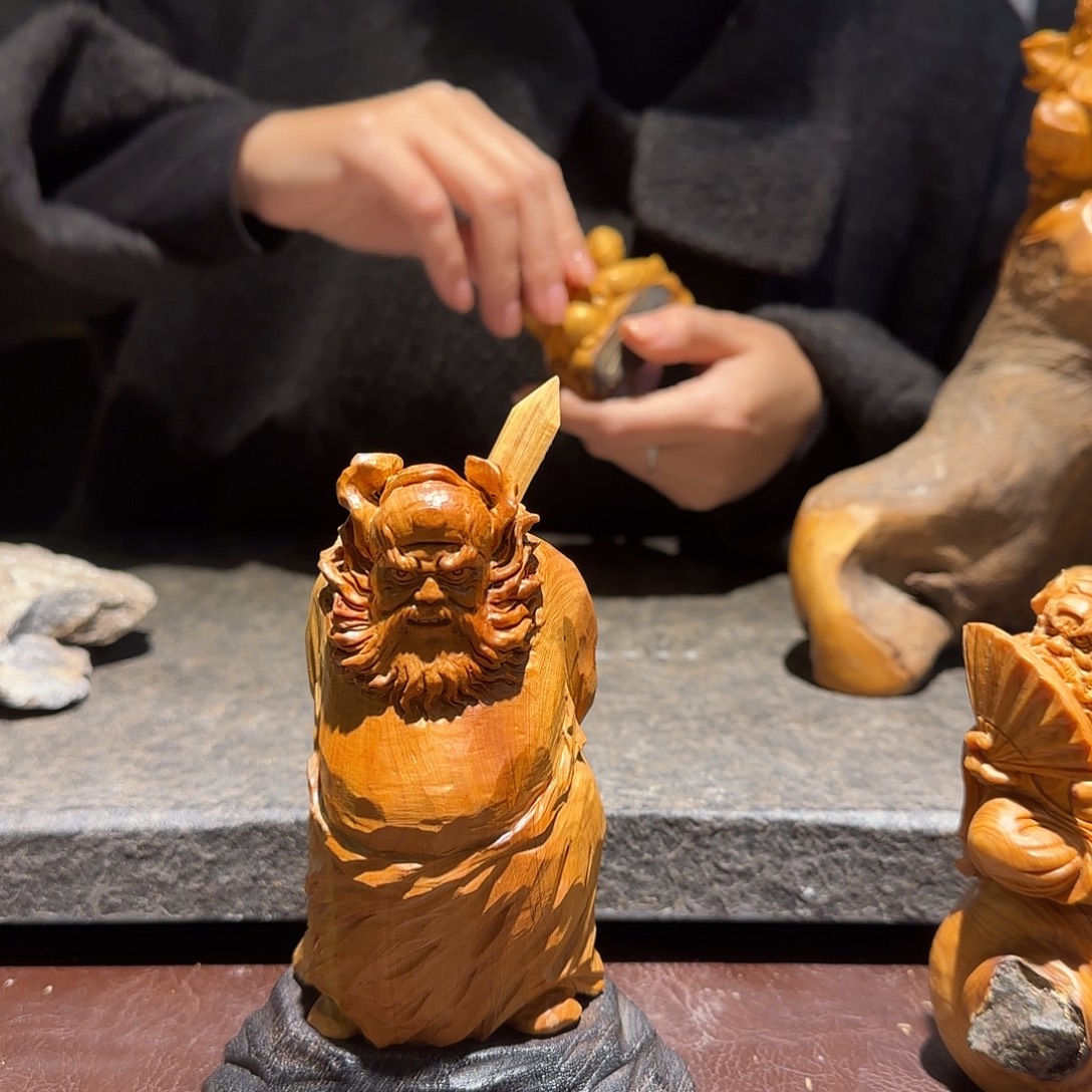 柏木（崖柏）太行集团董事