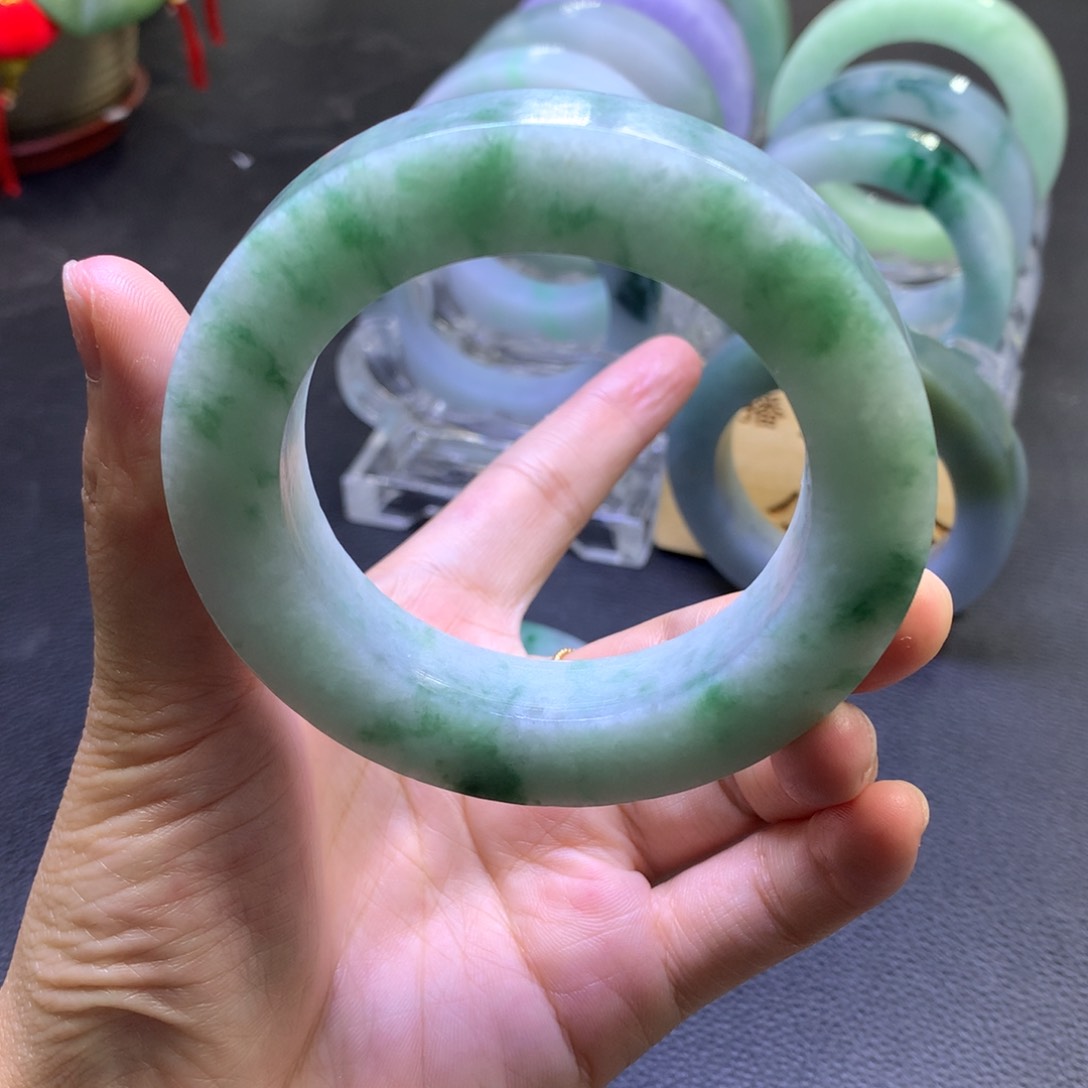 未镶嵌翡翠定制翡翠A***意