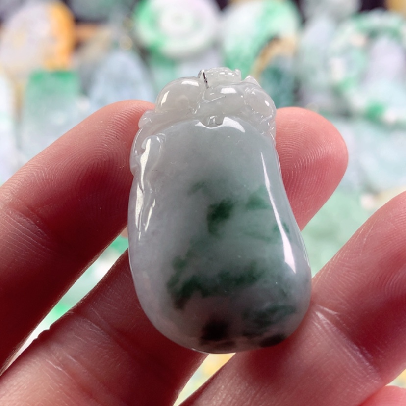 【闪购商品】翡翠吊坠(不含链)未镶嵌