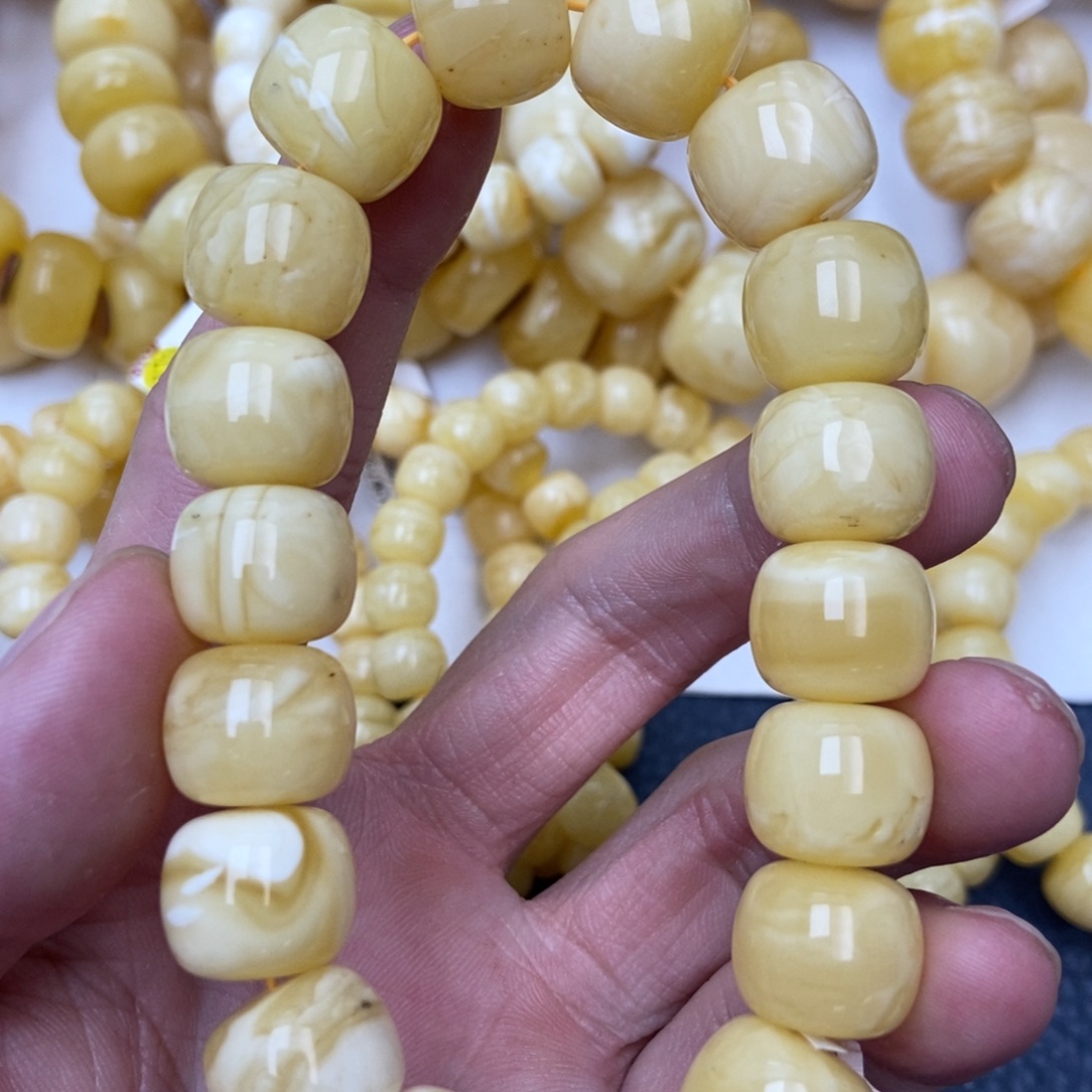 琥珀未镶嵌珠宝奇石2