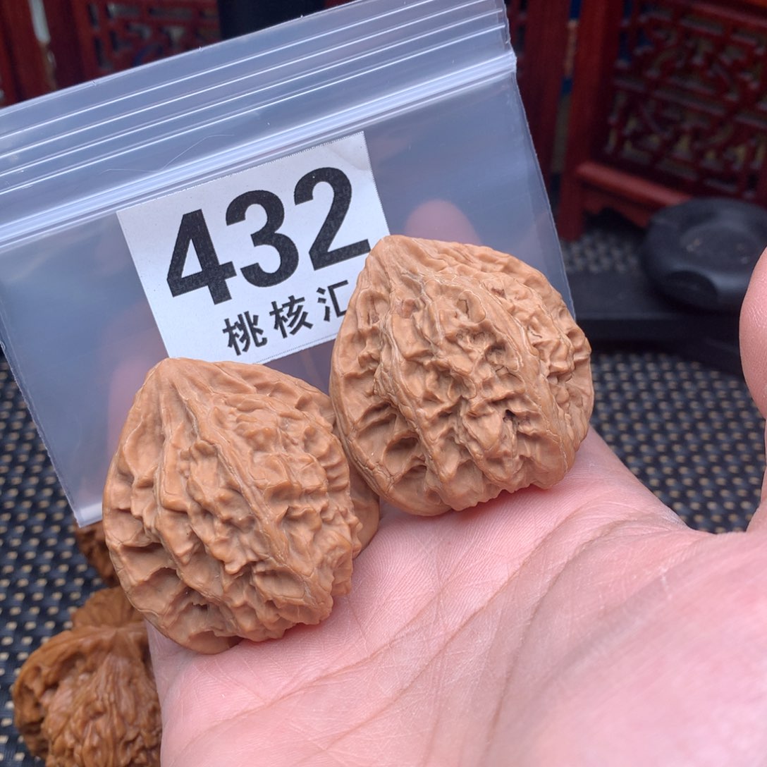 文玩核桃把件马踢42