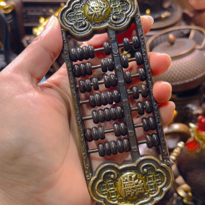 铜器摆件收收藏藏