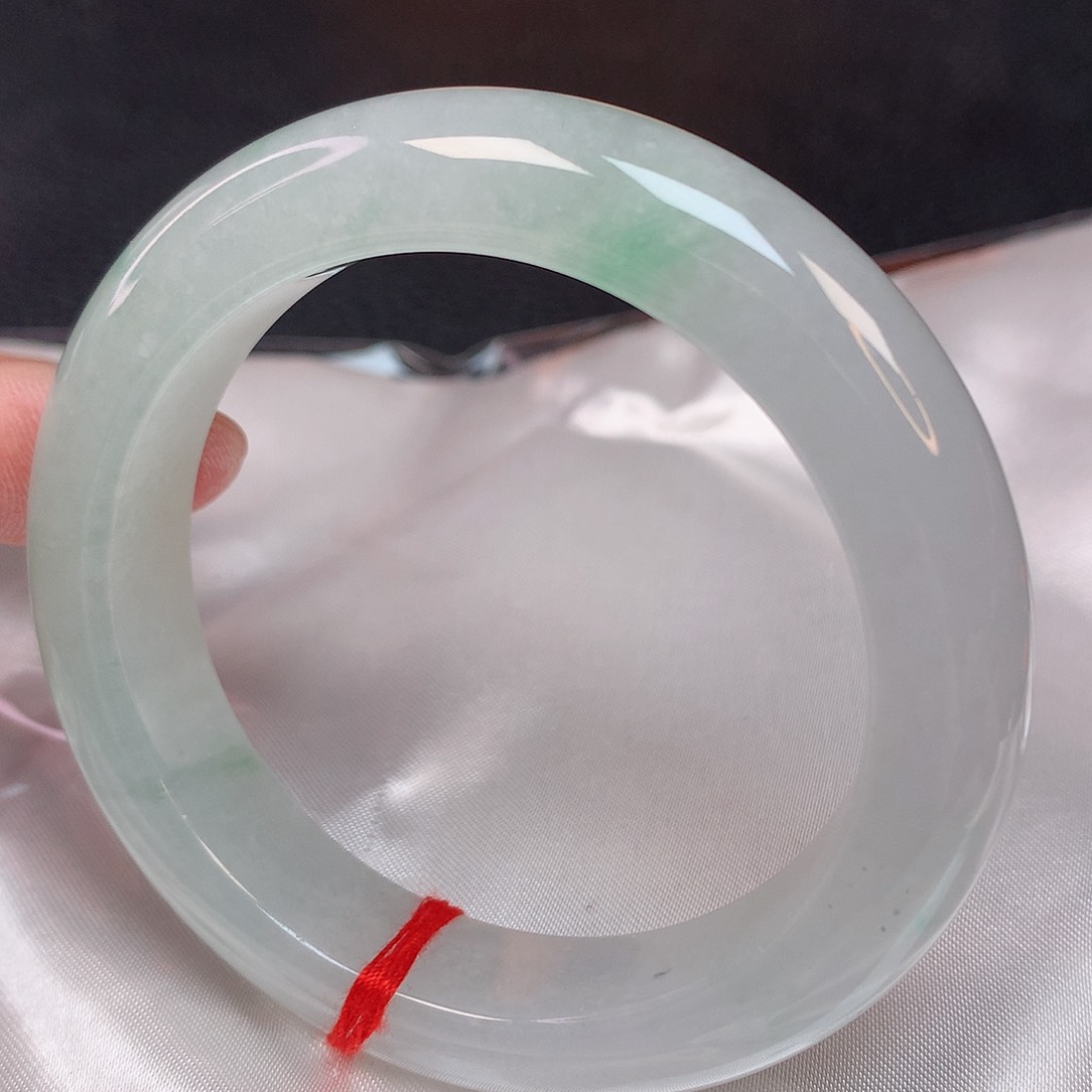 翡翠手镯未镶嵌56 翡翠手镯