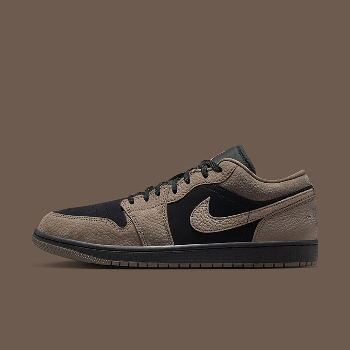 【马年红品】NIKE男子AIR JORDAN 1 LOW SE双旦礼休闲鞋IB7109-005