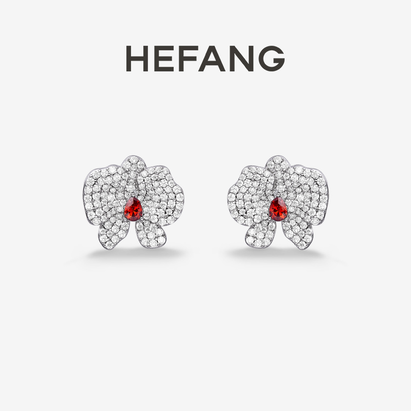 HEFANG蝴蝶兰耳钉轻奢时尚