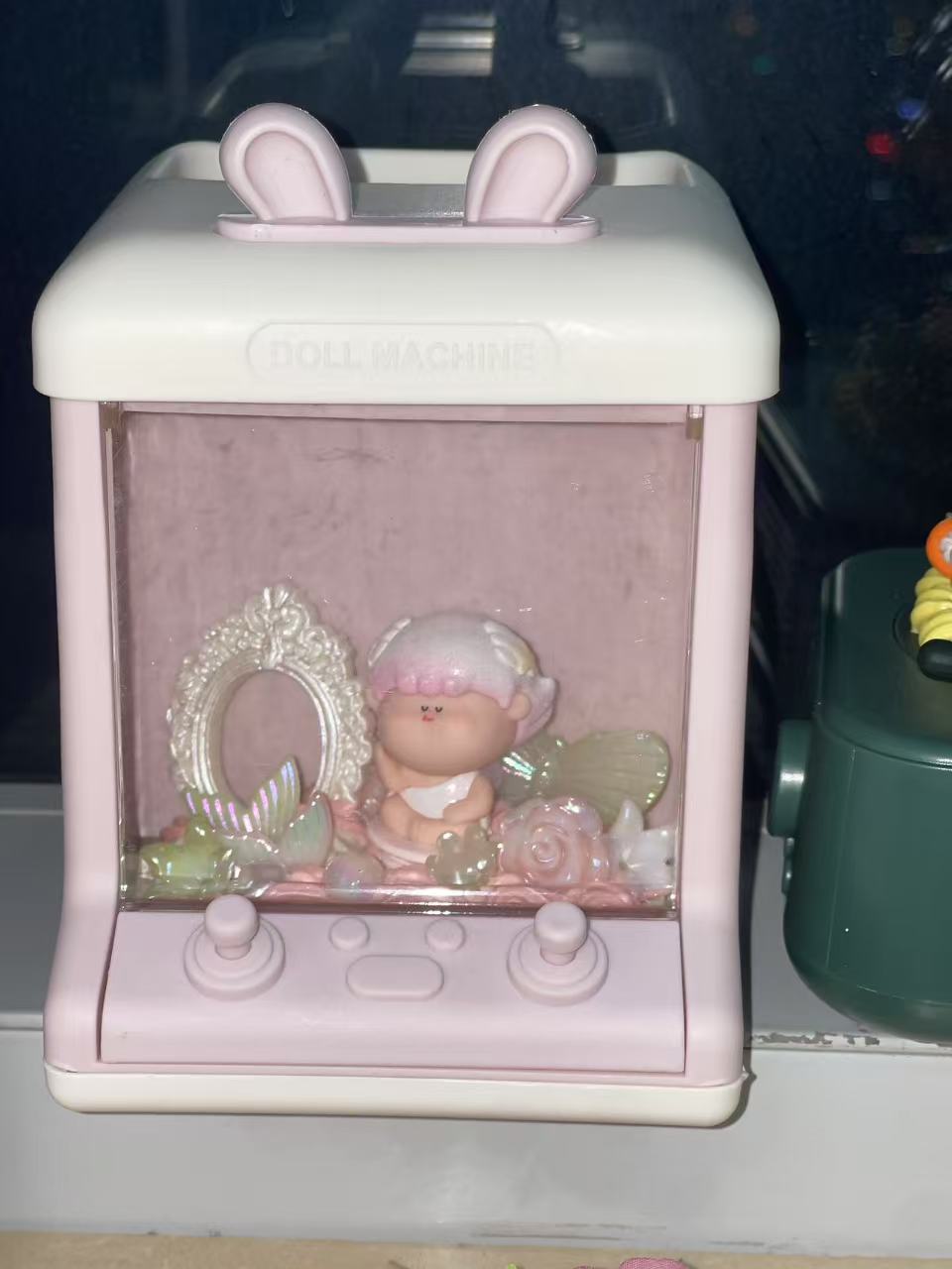 6级灯牌礼3米福福笔筒