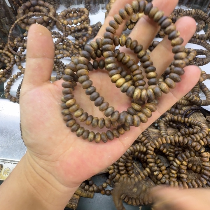 沉香沉香碎屑奇楠沉香金沙叶卡0.8单圈算盘虫漏算盘珠5.5克+