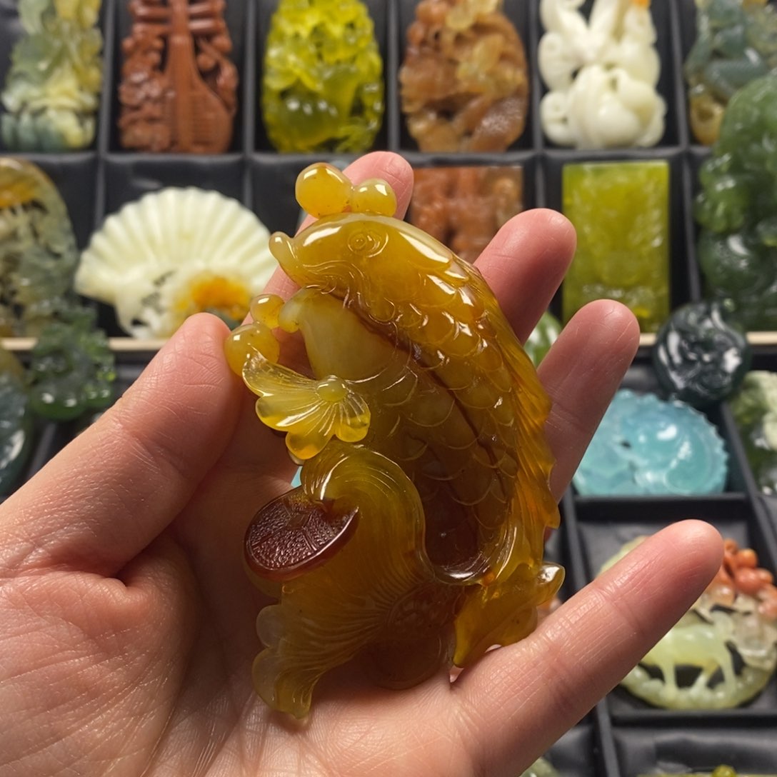 蛇纹石玉合金颈饰
