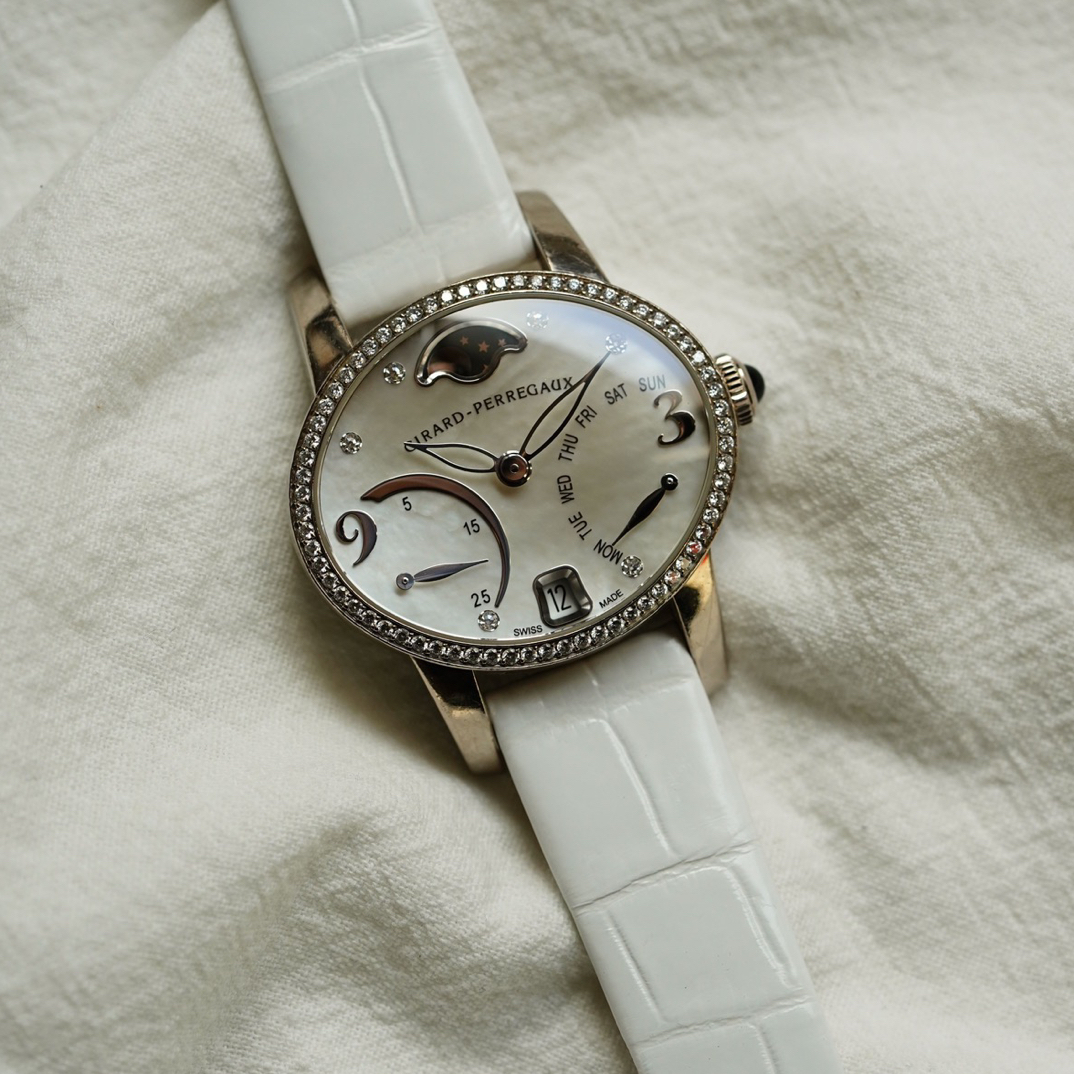99新 Girard- Perregaux/芝柏表 芝柏猫眼单表表径35.25x30.25mm