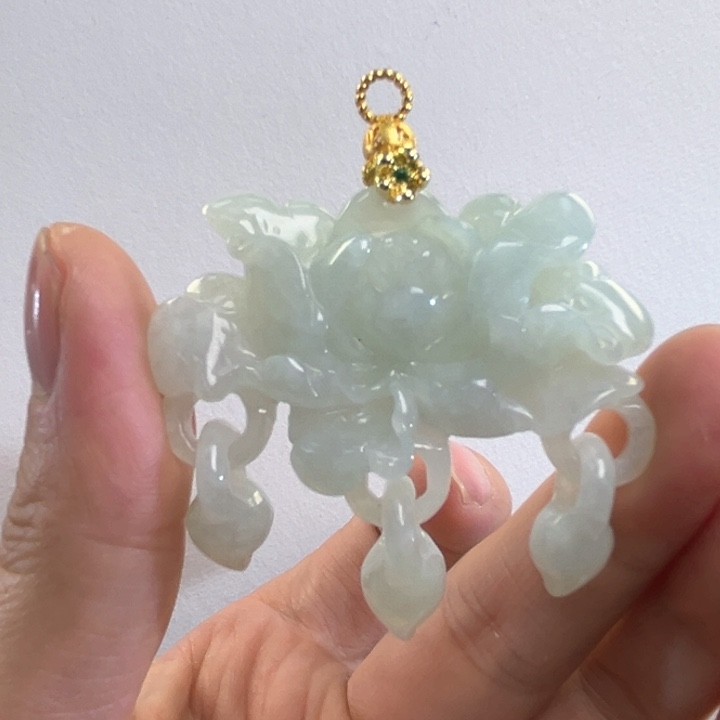 翡翠吊坠(赠链)未镶嵌代编织