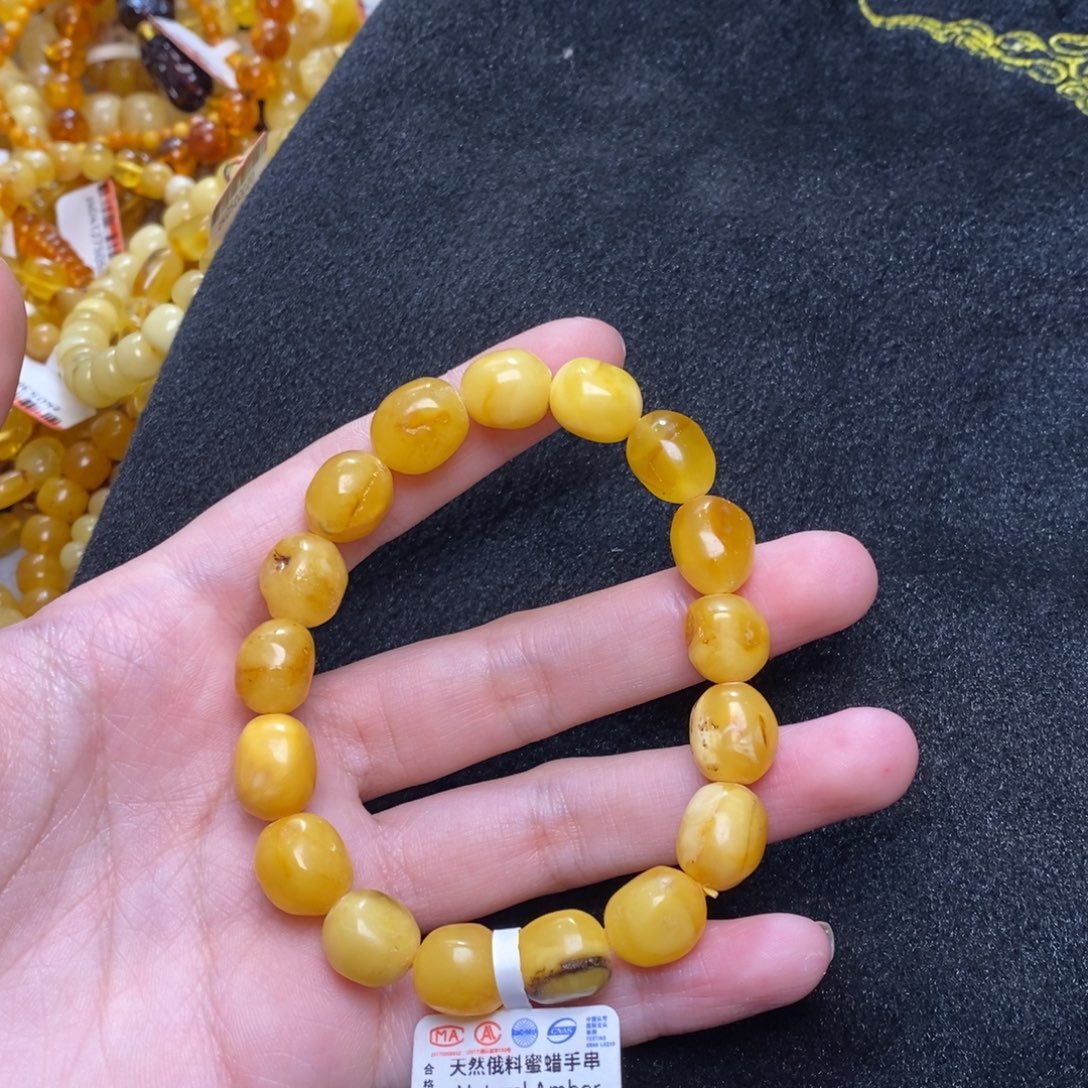 琥珀未镶嵌珠宝奇石