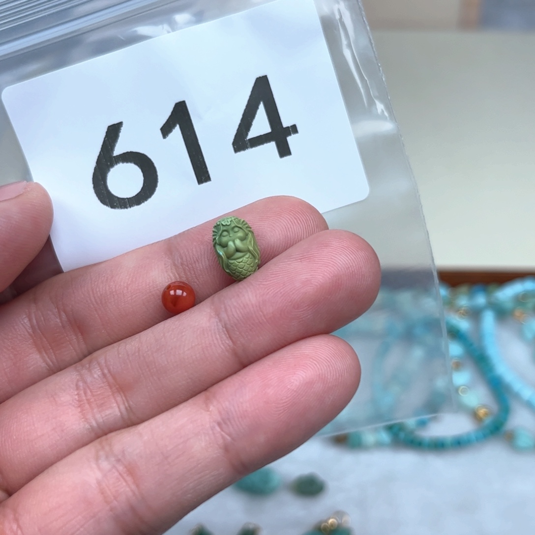 南红玛瑙未镶嵌珠宝奇石