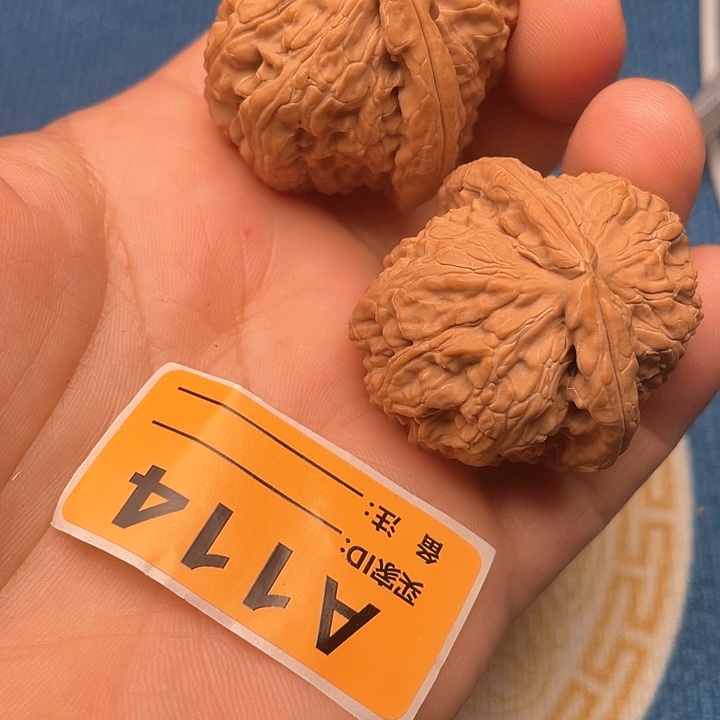 文玩核桃把件核桃