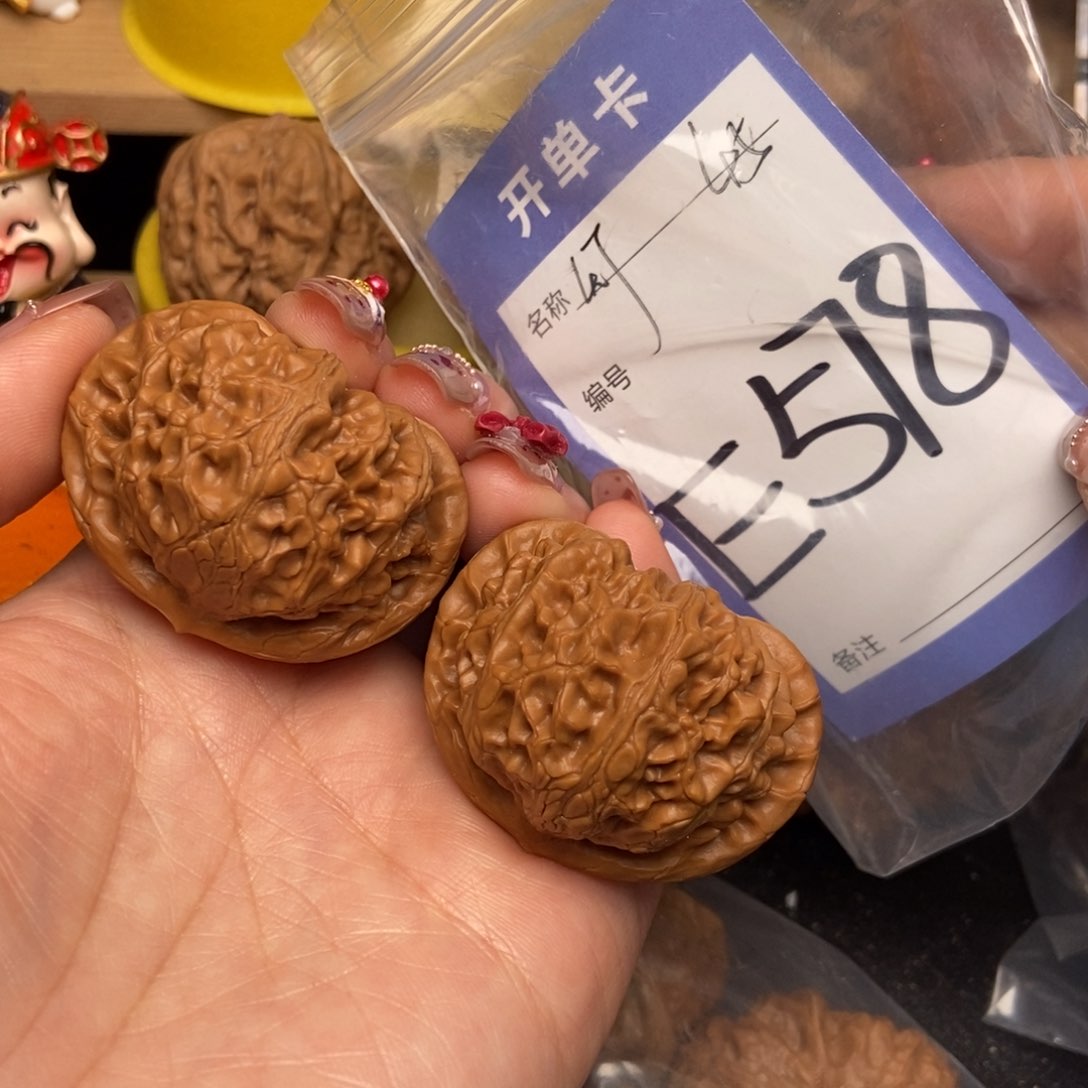 桃核吊坠核桃宫灯