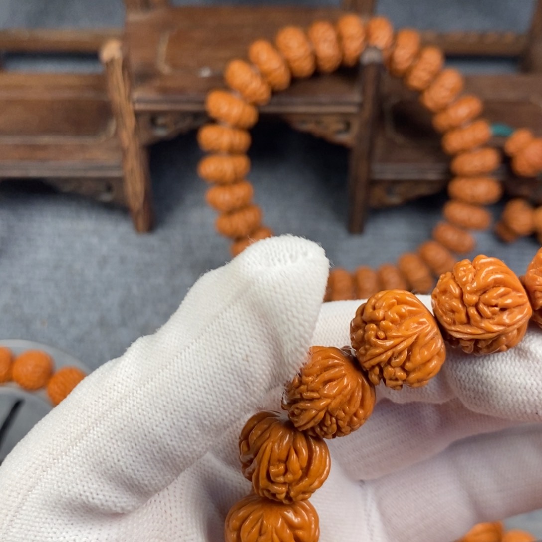 桃核手串Z龙纹桃核手串