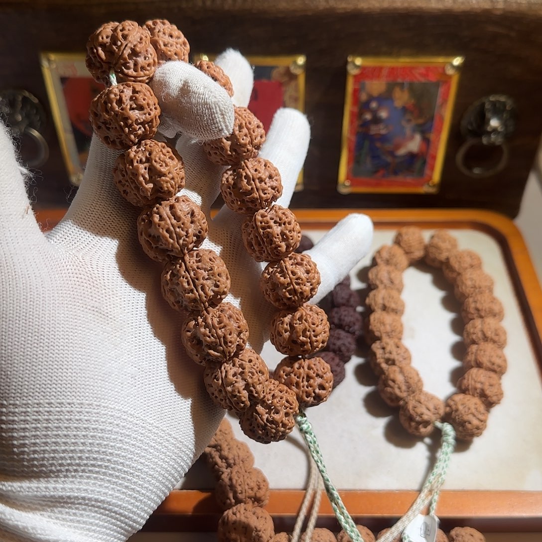 二***六吊坠金刚菩提22安娜蜂窝定制