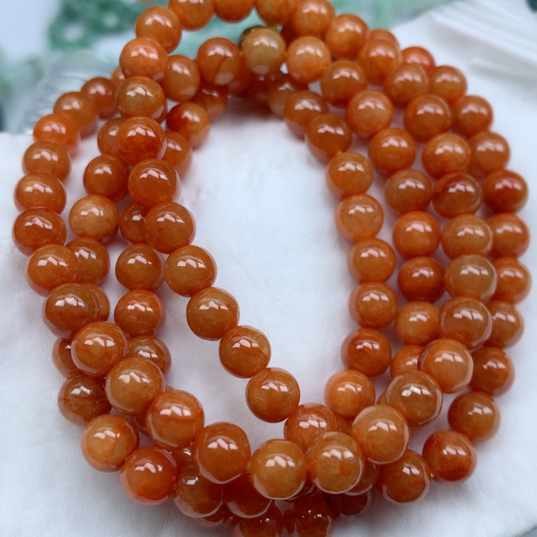 翡翠颈饰未镶嵌手串