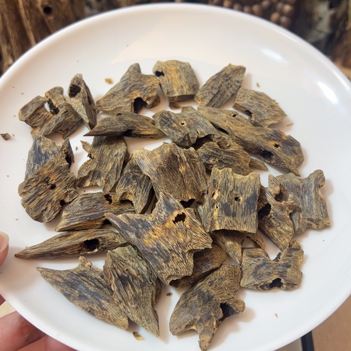 沉香碎屑沉香红骨凹身高薰香醇化料50克