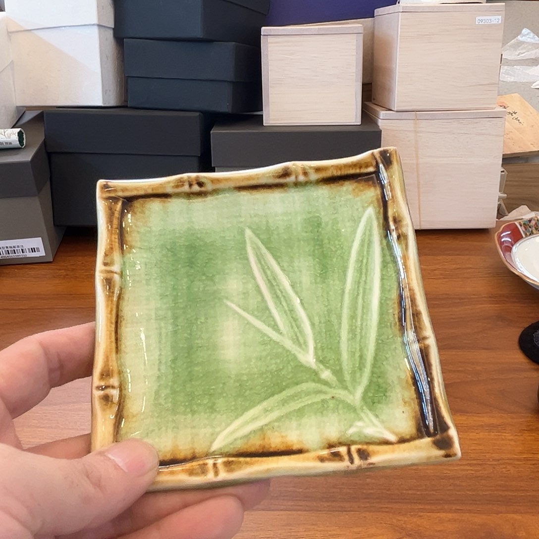 盖碗在家门口看到有条不归路上行驶