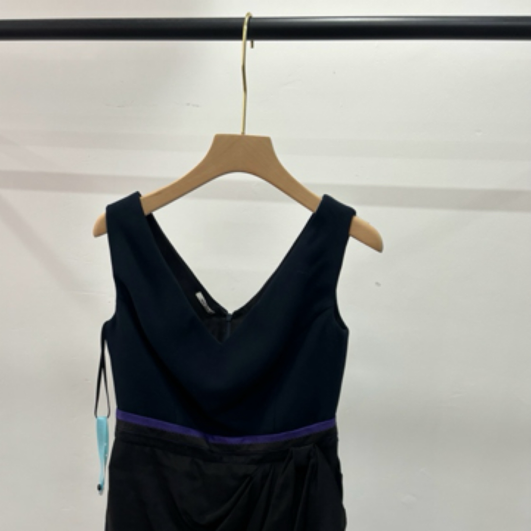 99新 MIU MIU/缪缪 miumiu无袖连衣裙38码/胸80/长79/A00994