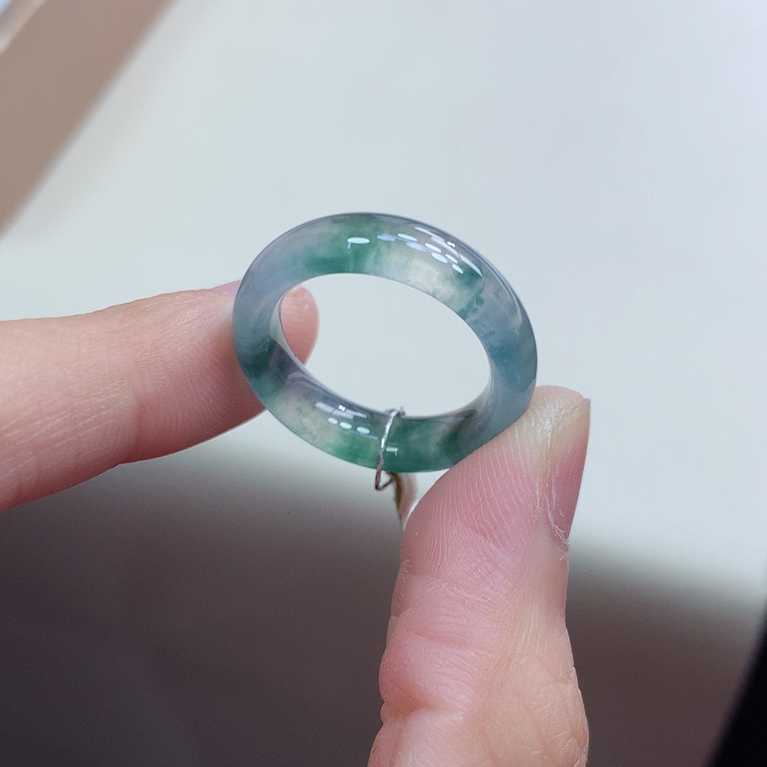 翡翠未镶嵌戒指15号