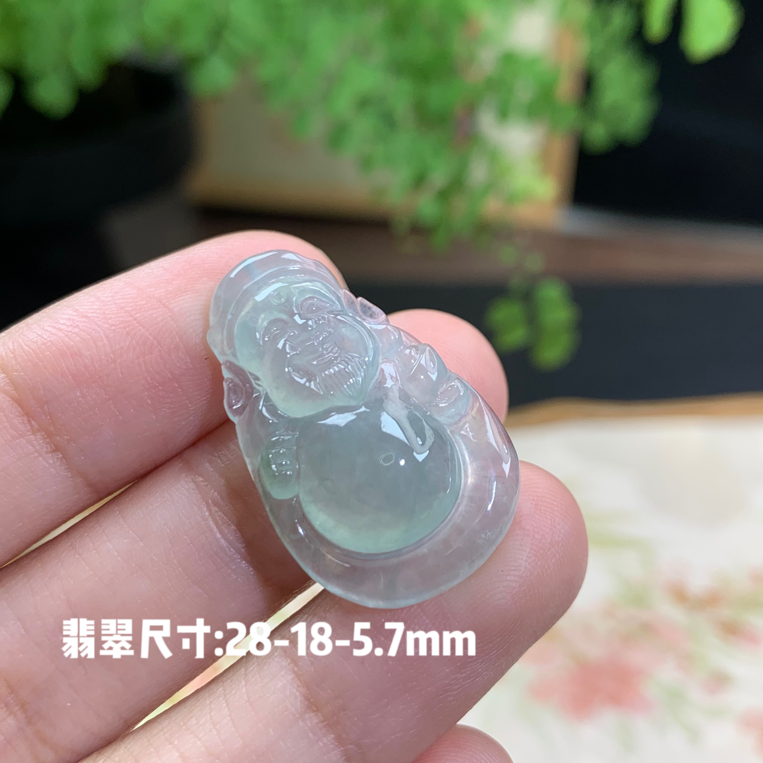 仙子翡翠冰种起光冰透晴绿财神吊坠缅甸翡翠A货