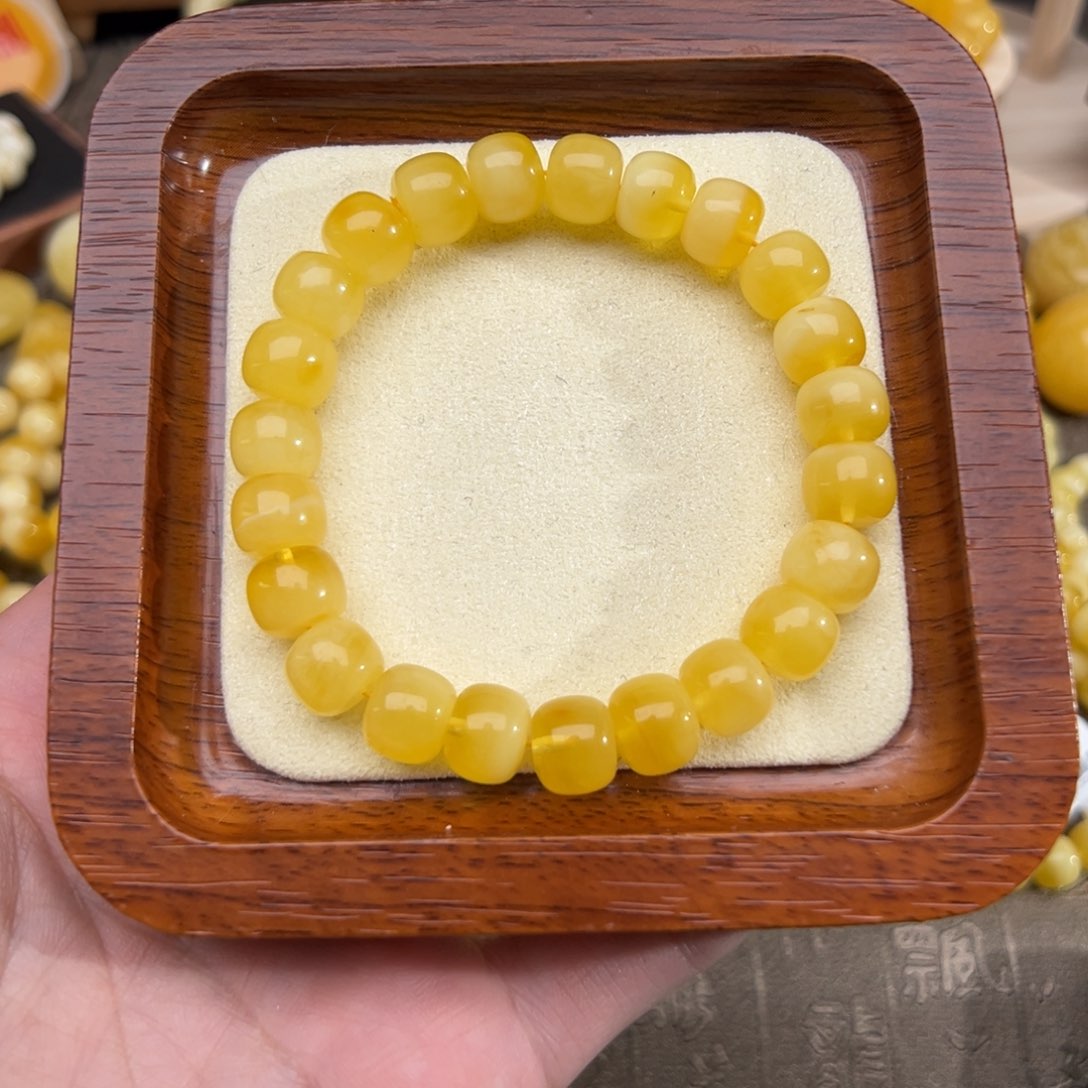 琥珀珠宝奇石未镶嵌琥珀珠宝奇石未镶嵌47