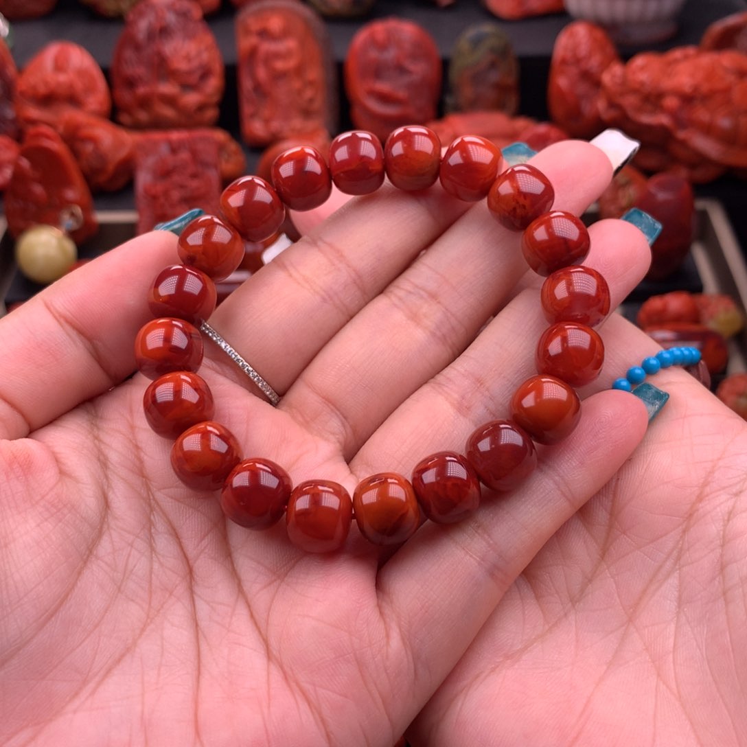 南红玛瑙南红川料原矿牛血火焰老型11mm➕未镶嵌