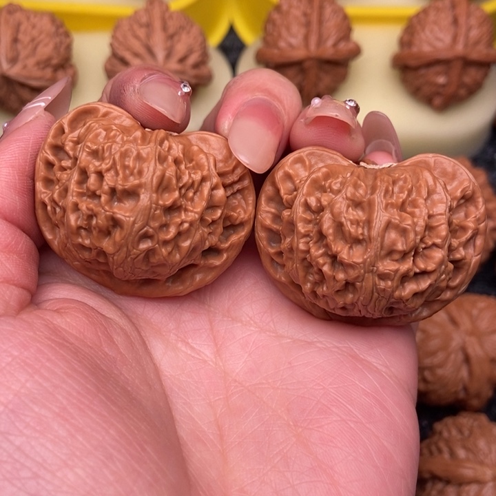 文玩核桃把件40全品宫灯