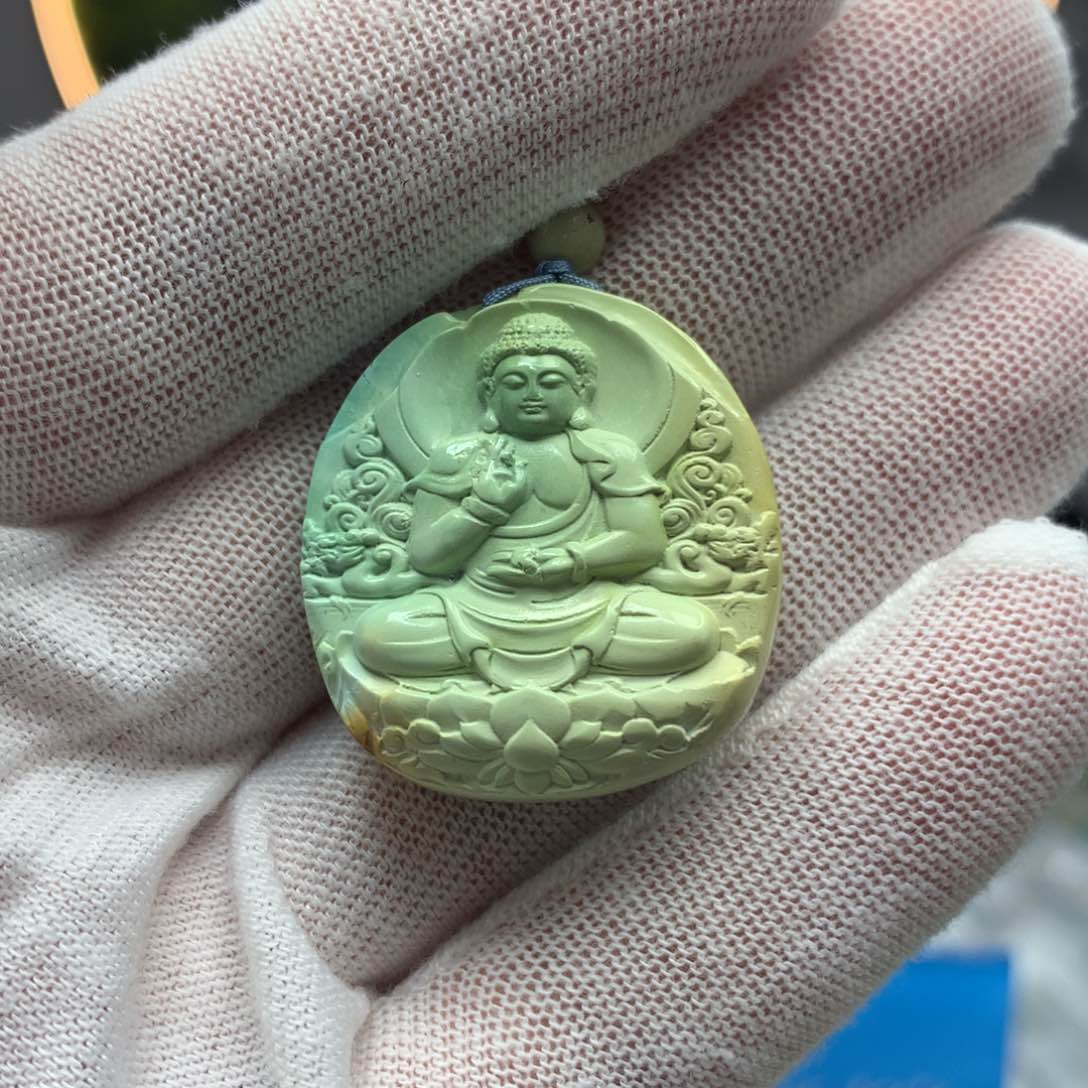 绿松石挂件未镶嵌