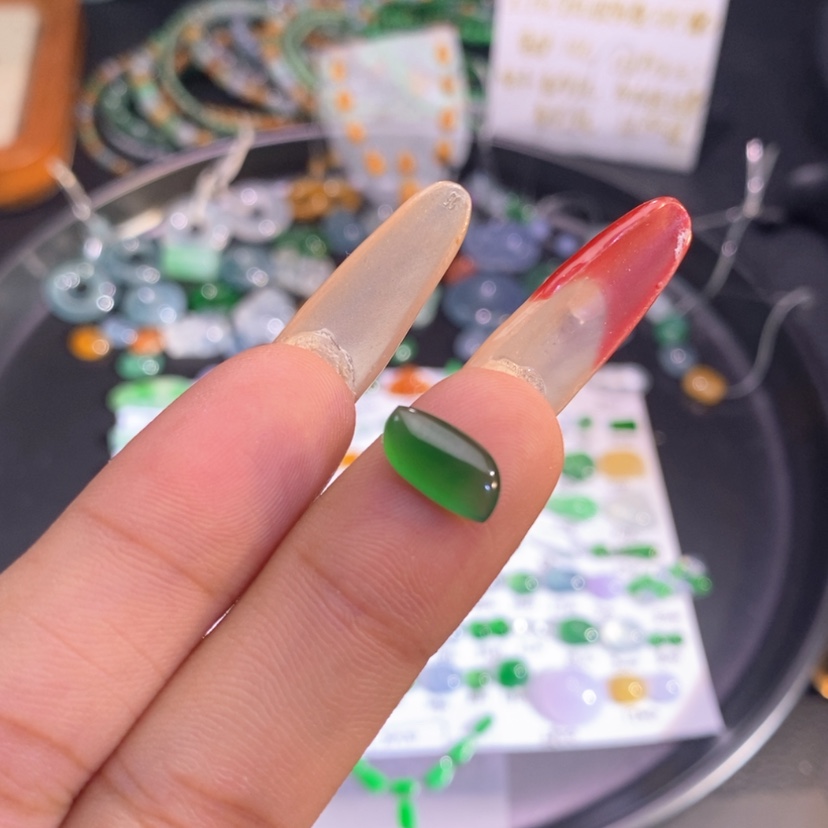 【闪购商品】翡翠挂件未镶嵌随行