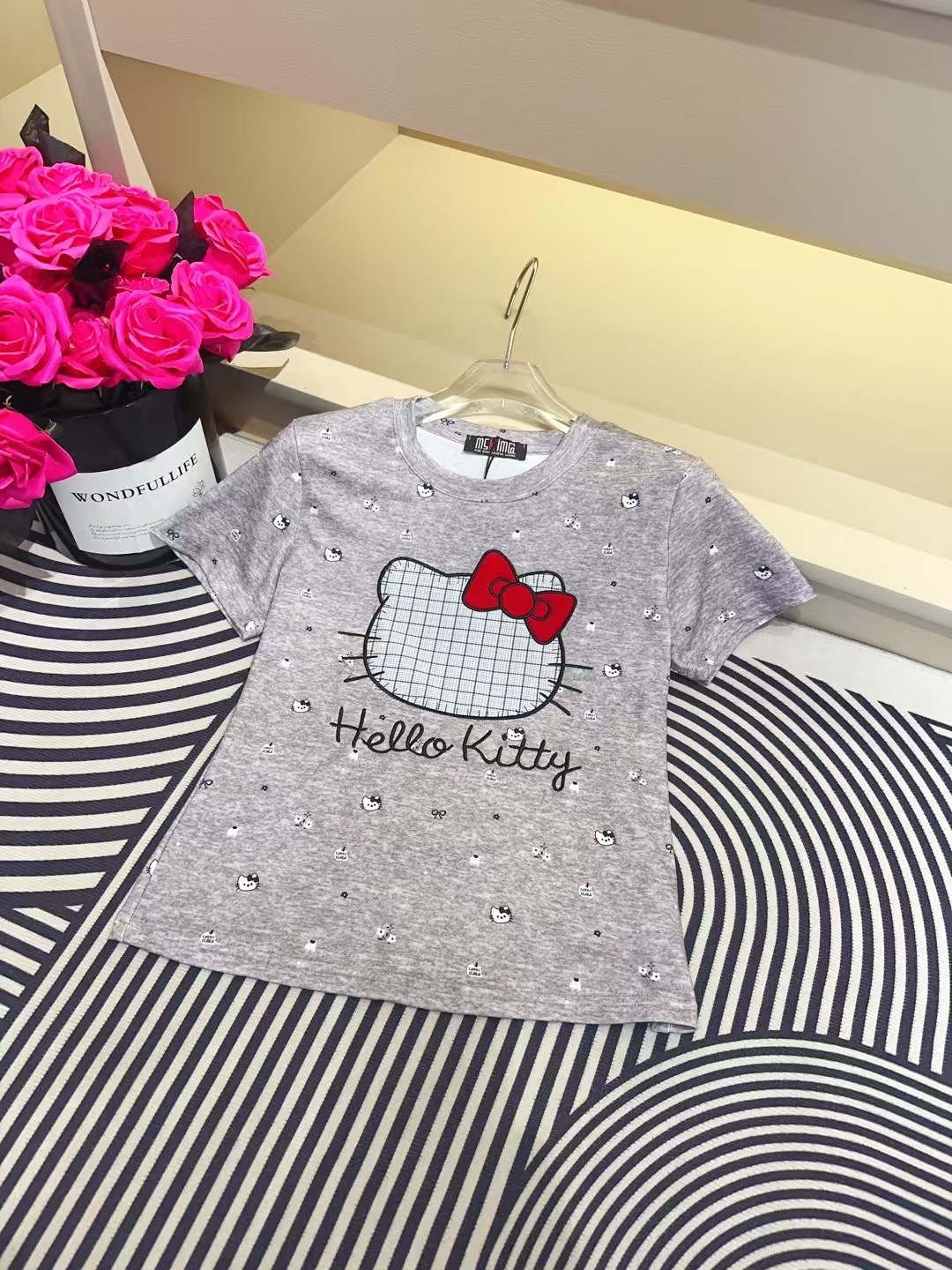 刺绣KT猫卡通圆领卡通风T恤韩版短袖修身显瘦休闲百搭夏季纯棉