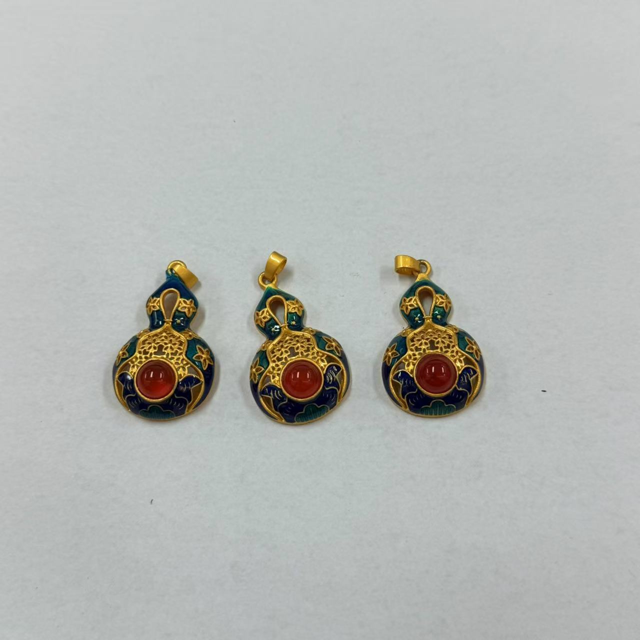 红玛瑙葫芦吊坠*（单个多样发货）