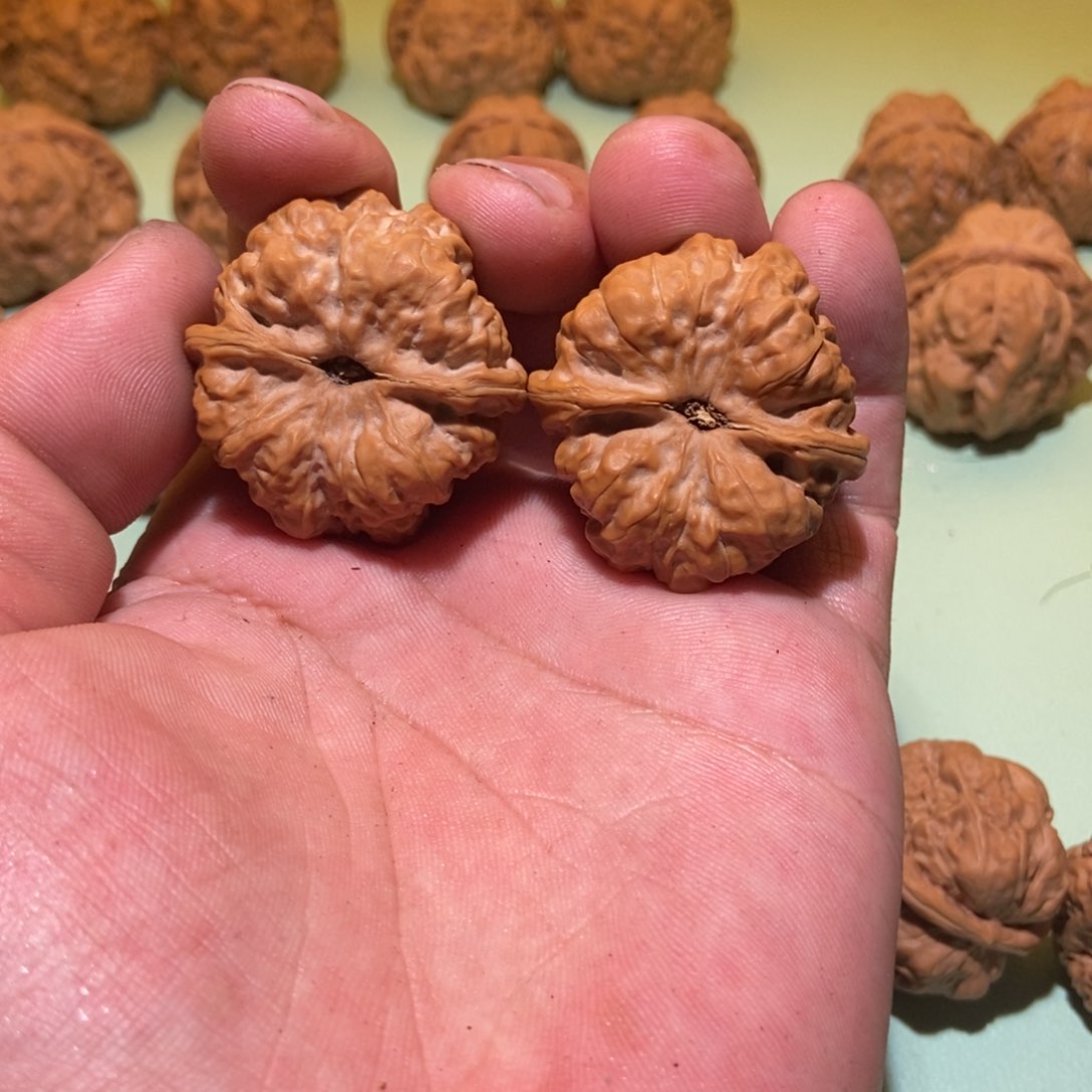 文玩核桃吊坠璇*蛤蟆头36一对