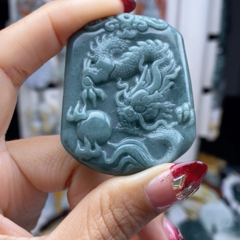 翡翠颈饰14K金镶嵌翡翠