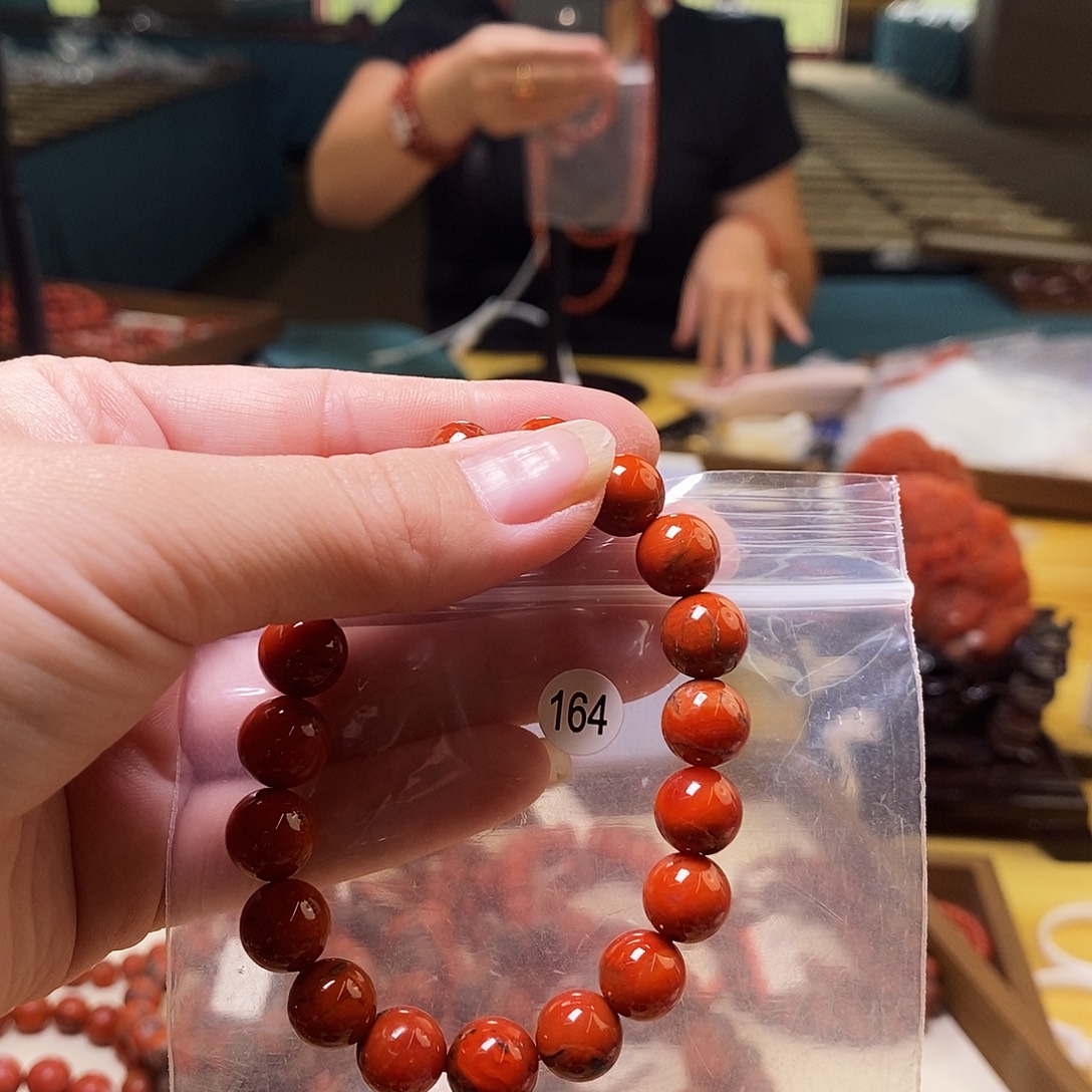 南红玛瑙未镶嵌手链10+