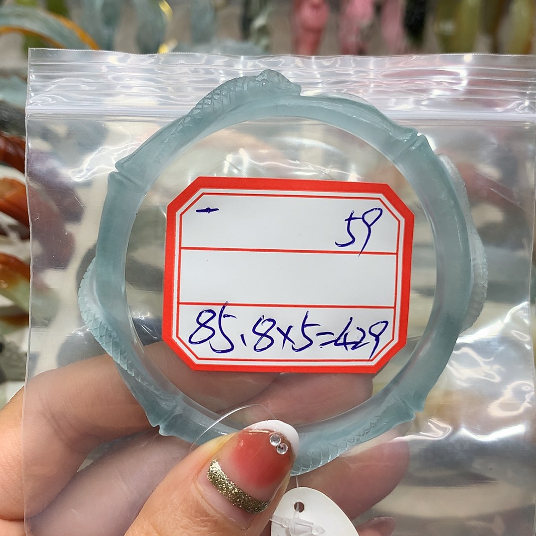 蛇纹石玉未镶嵌手镯惜****昔