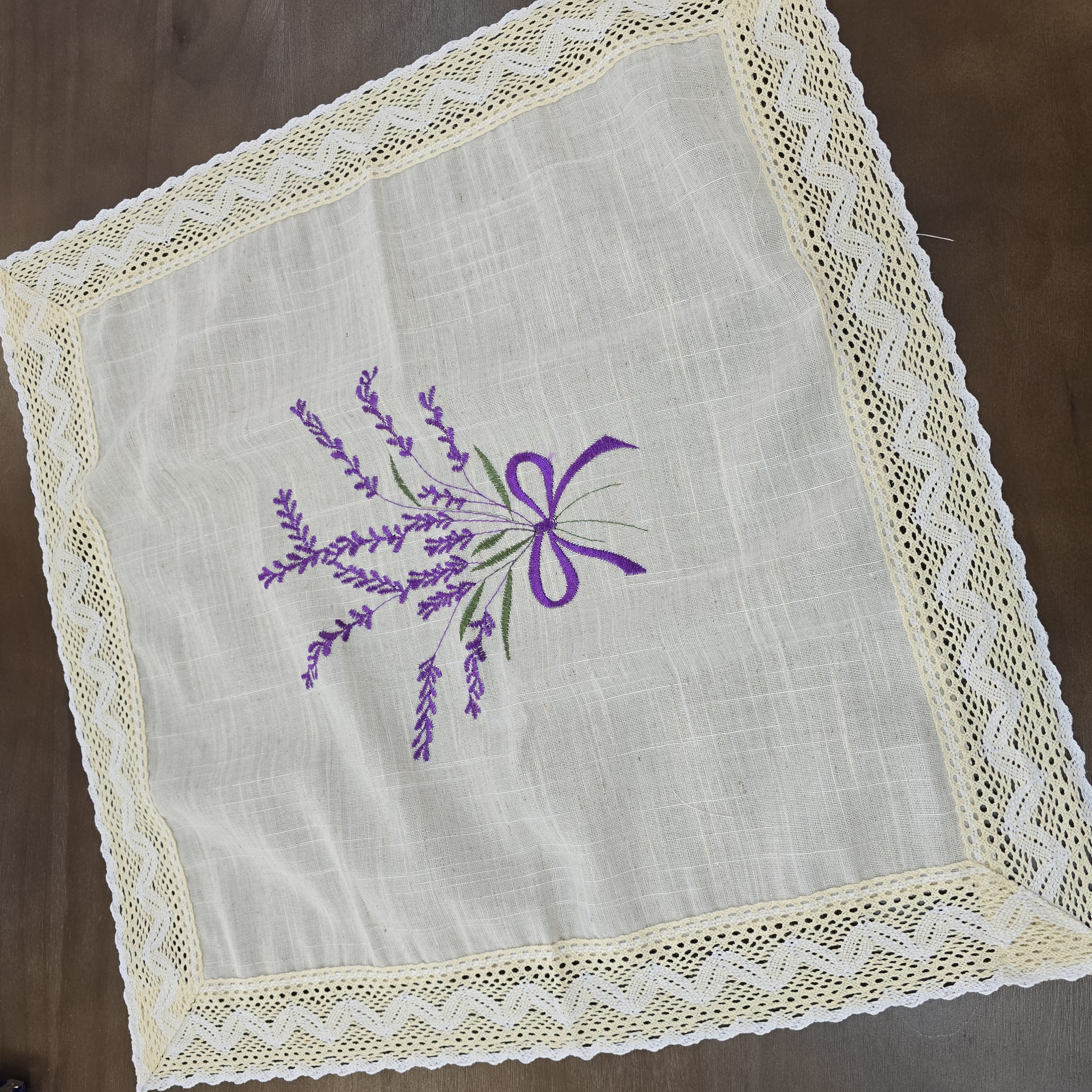 58方亚麻薰衣草刺绣盖巾