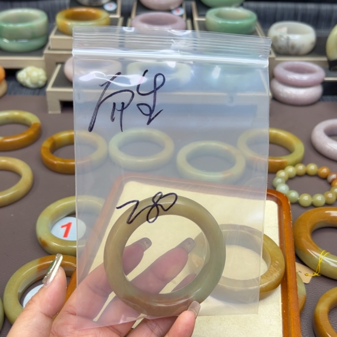 石英质玉手镯合金向***L